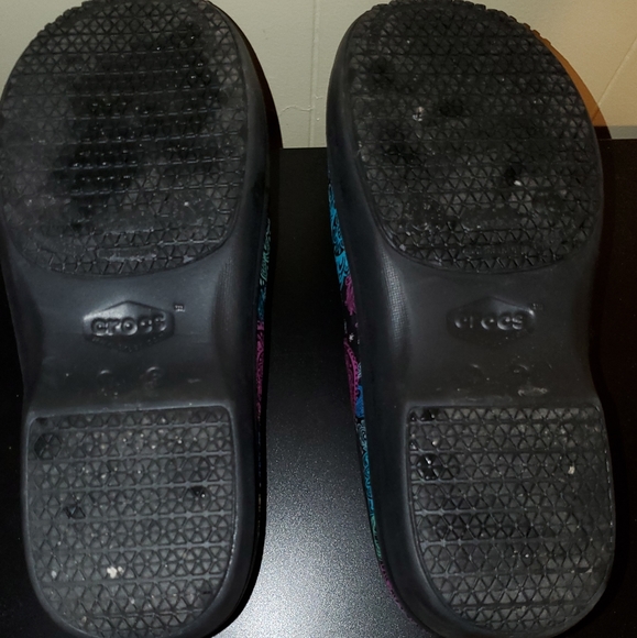Crogs clogs almost new - Picture 2 of 3